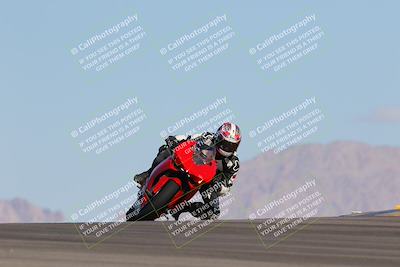 media/Oct-01-2023-SoCal Trackdays (Sun) [[4c570cc352]]/Turn 9 Set 2 (10am)/